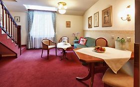 Theaterhotel & Suites Wien